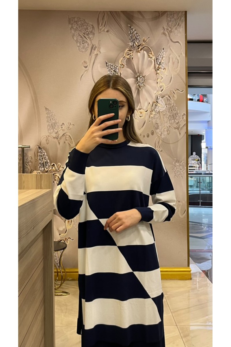 Nuss 25Y1515 Lacivert Takım